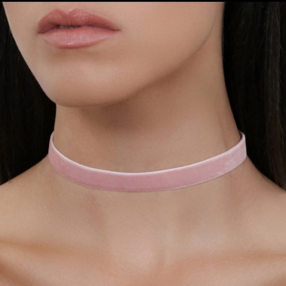 Jewelry - Pink Choker